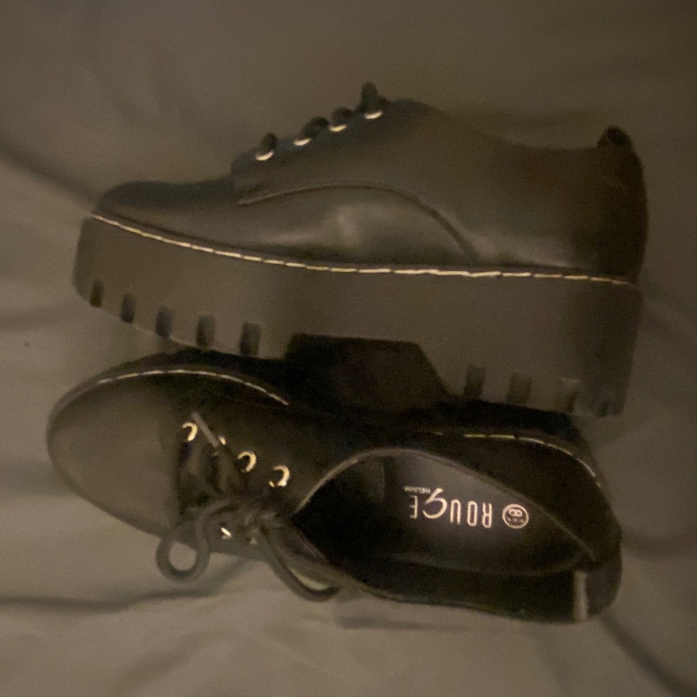 Platform Oxford Boots